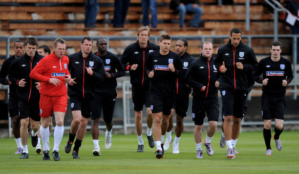 在众多足球 在众多足球