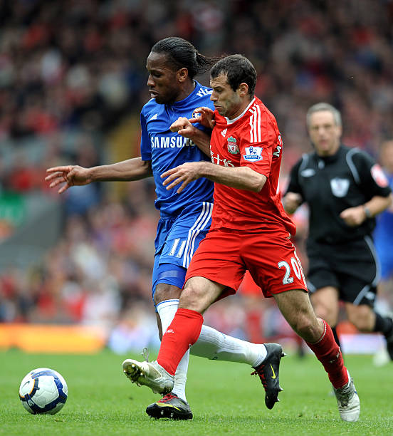 己的品牌价 己的品牌价