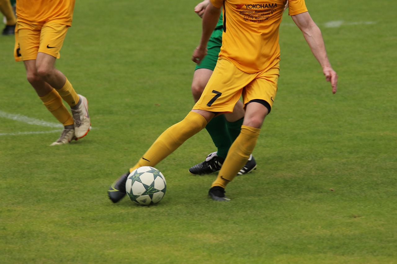 为更多球迷 为更多球迷