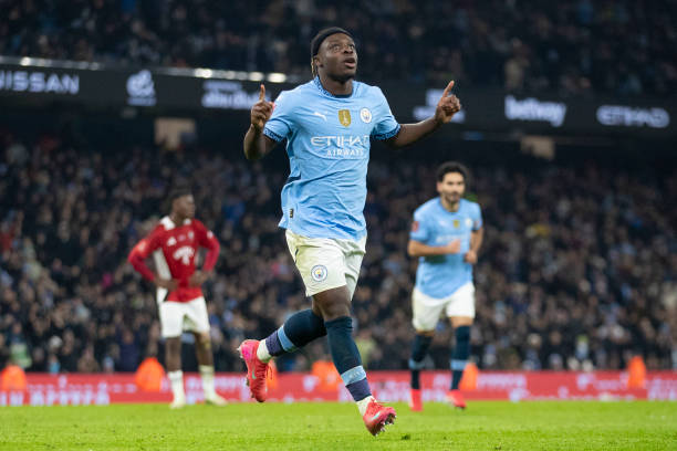 赫塔费的比 赫塔费的比